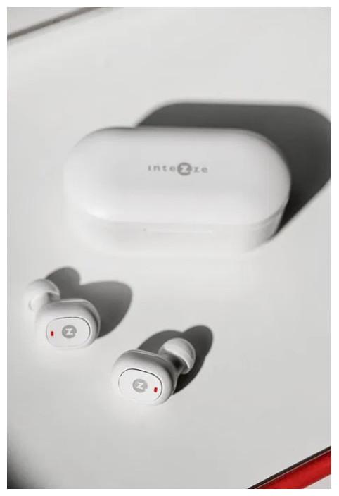 Actual product image Intezze Piko TWS Earphones With Bleutooth 5.0 White