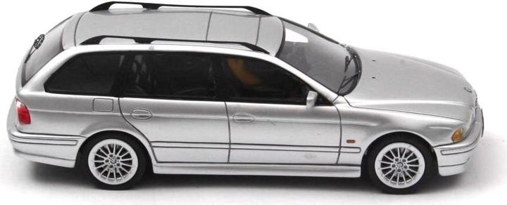 Actual product image Neo BMW 530d Touring (E39)