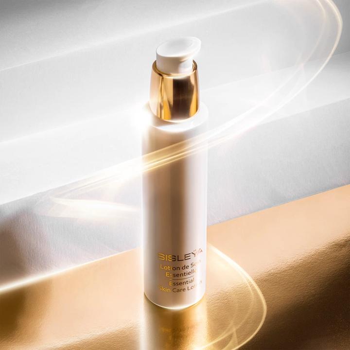 Actual product image Sisley Essential (150 ml, Day cream)