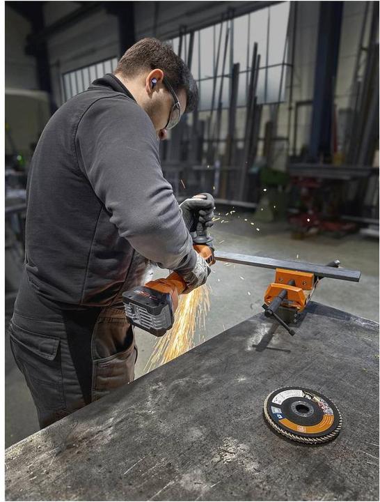 Actual product image Fein Cordless Angle Grinder 125 mm (125 mm)