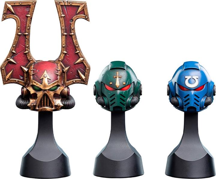 Actual product image Weta Workshop Warhammer 40,000 Replica 1/4 Dark Angels Helmet 12 cm