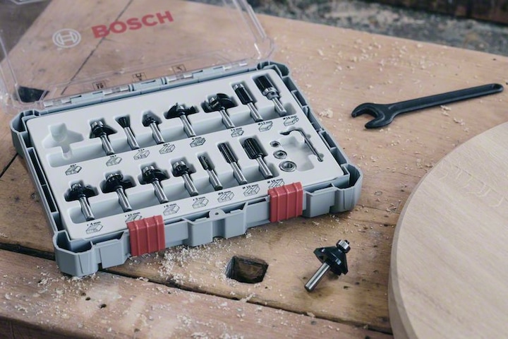 Actual product image Bosch Professional Zubehör Freehand burr set. 8 mm shank. 30 pieces