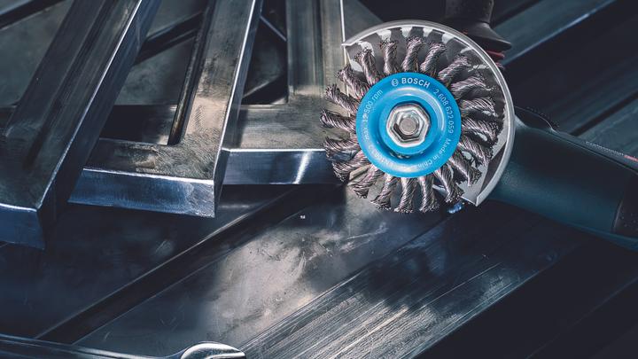 Actual product image Bosch Professional Zubehör PRO Metal heavy disc brush, 115 x 0.5 mm, thread (P12)
