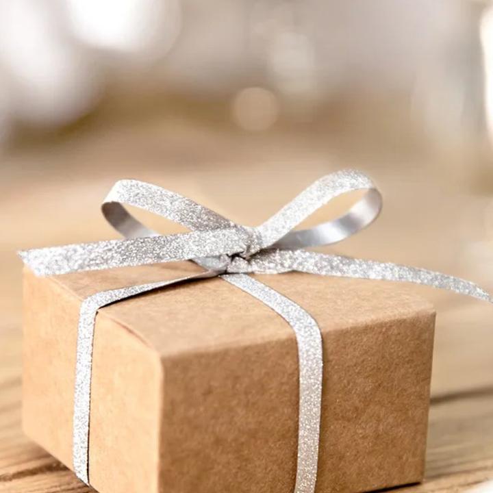 Actual product image Partydeco Plastic ribbon, silver, 5mm/225m (1 pkt / 1 pc.) (Gift ribbon, 1 x)