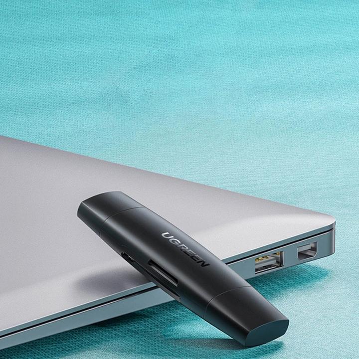 Actual product image Ugreen CM304 USB + USB-C Adapter Card Reader SD + microSD (black) (USB-C)