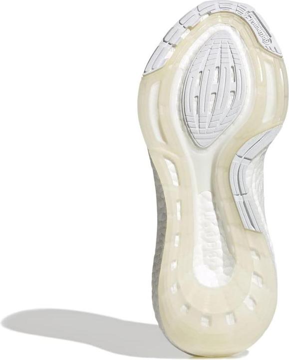 Actual product image adidas Womens/Ladies Ultraboost 22 Running Trainers (37)