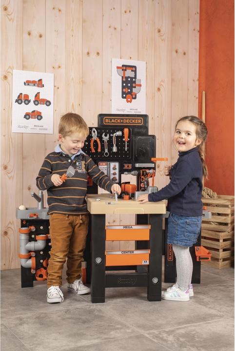 Immagine prodotto Smoby Black+Decker Mega Workbench Center