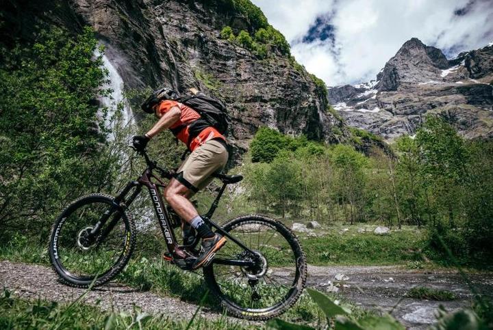 Image du produit Mavic E-Deemax WBINT27.5BSTHG (Roue arrière, 27.5")