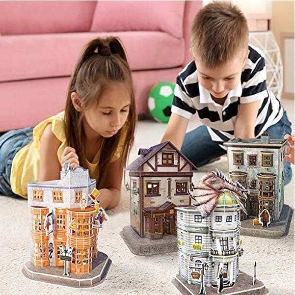 Produktbild Revell Harry Potter Diagon Alley Set (274 Teile)