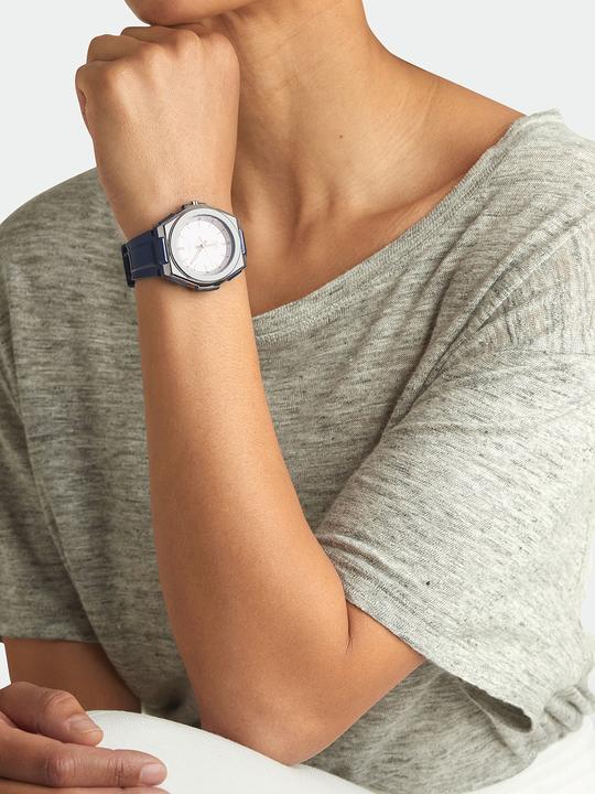 Produktbild Casio Collection - LWA-300H-2EVEF (Sportuhr, 42 mm)