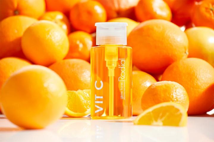 Produktbild Rodial Vit C Brightening Tonic (100 ml)