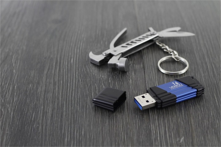 Produktbild Verico USB-STICK 512GB USB 3.1, MKII, Metallgehäuse Blau retail (512 GB, USB 3.1)