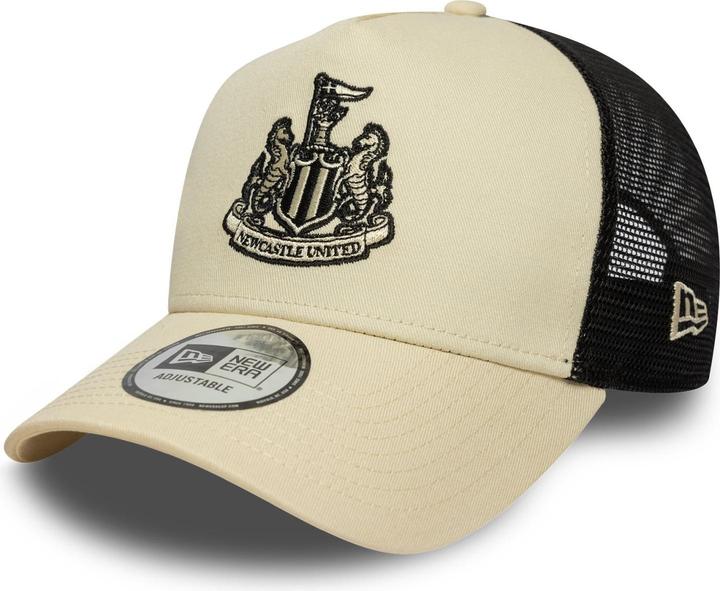 Image du produit New Era Mesh Trucker Snapback Cap - Newcastle United Beige
