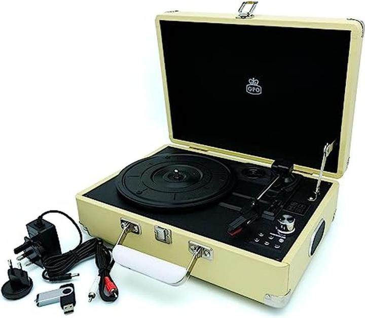 Actual product image GPO ATTACHELEM - Suitcase platenspeler Attache retro, ingebouwde speakers, lemon (Manual)