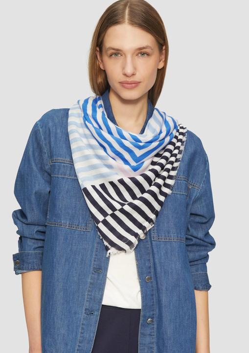 Actual product image S.Oliver Schal Lässiger quadratischer Schal aus Viskosemix