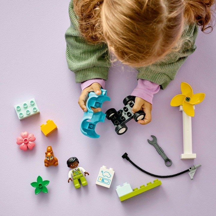 Produktbild LEGO Windrad und Elektroauto (10985)
