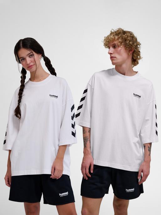 Actual product image hummel hmlOVERSIZED WILLY T-SHIRT SW (M)