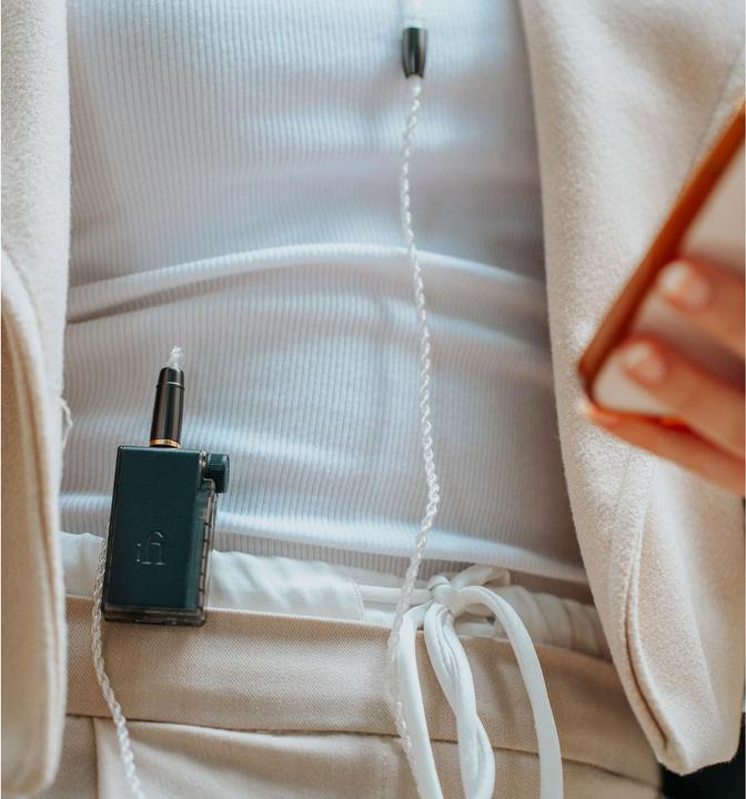 Actual product image iFi Audio GO blu Air (Bass Boost, Microphones, USB-DAC, Bluetooth, aptX)