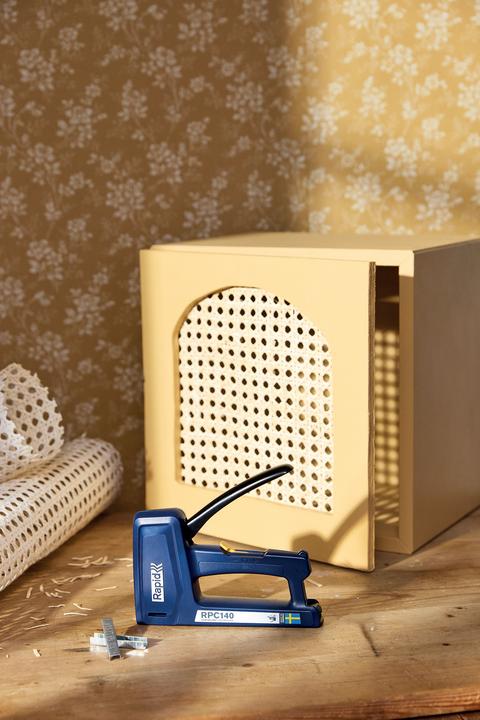 Actual product image Rapid RPC140 hand tacker