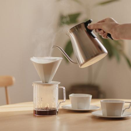 Actual product image KINTO OCT Dripper 4 Cups White