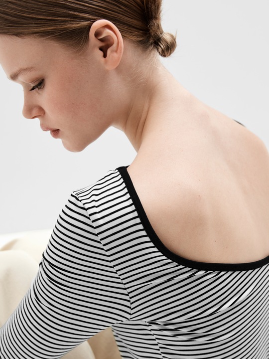 Produktbild Selected Femme Gestreiftes rückenfreies Oberteil (L)