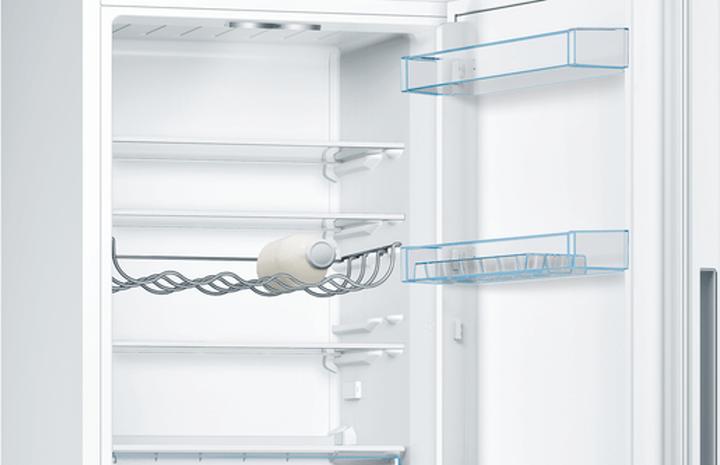 Actual product image Bosch Hausgeräte KGV33VWEA (289 l)