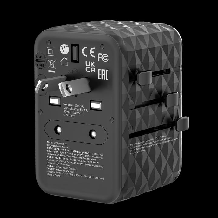 Actual product image Verbatim Universal travel adapter