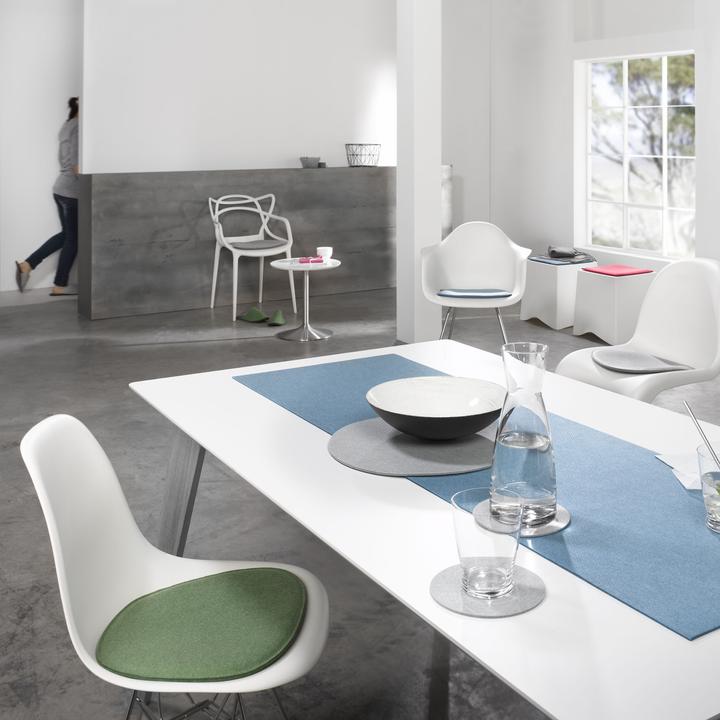 Actual product image Violan Eames 2 (37 x 41 cm)