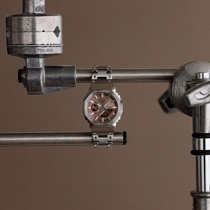 Produktbild G-Shock GM-B2100AD-5AER (Analoguhr, Chronograph, Digitaluhr, 44 mm)