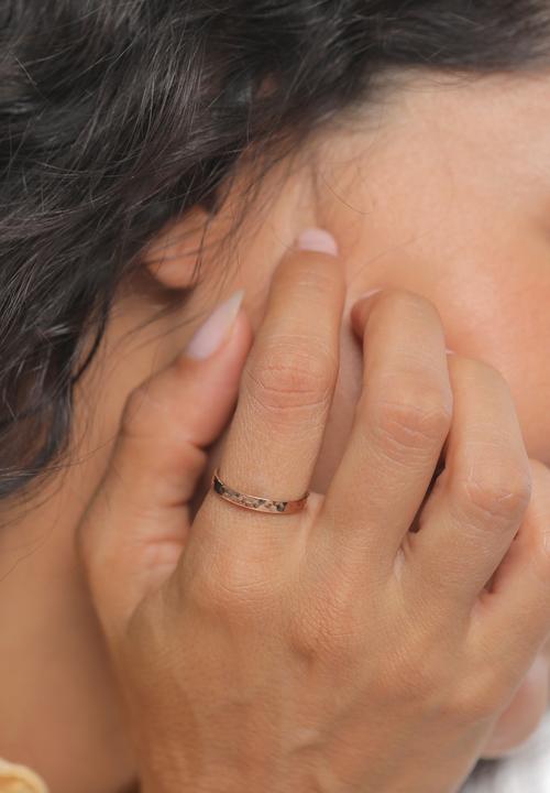 Produktbild Elli Ring Ring Basic Bandring Fein Gehämmert 925 Silber (52, 54, 925 Silber)