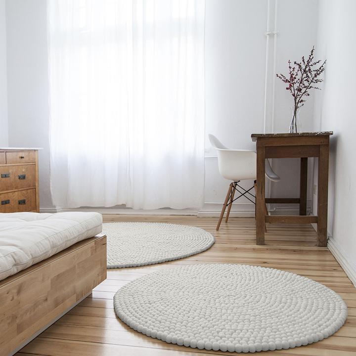 Produktbild Myfelt Linéa Filzkugelteppich (Ø 120 cm)