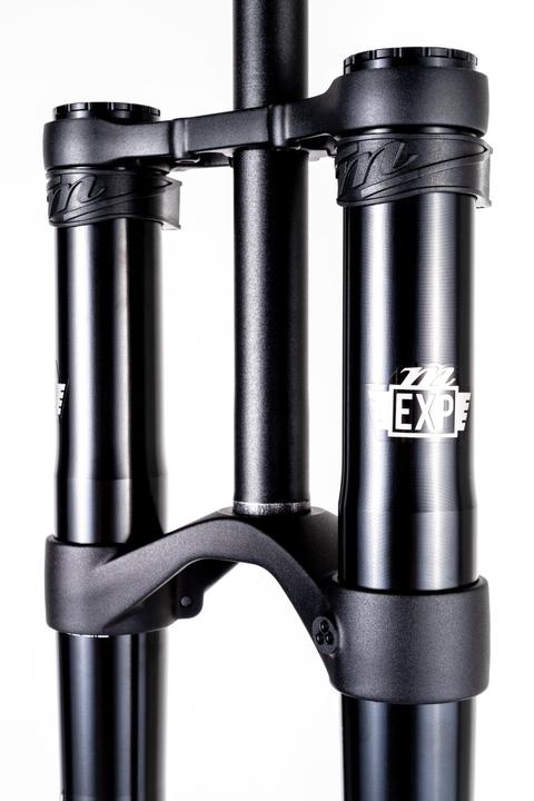 Produktbild Manitou Dorado Expert 37 (203 mm, Luft)