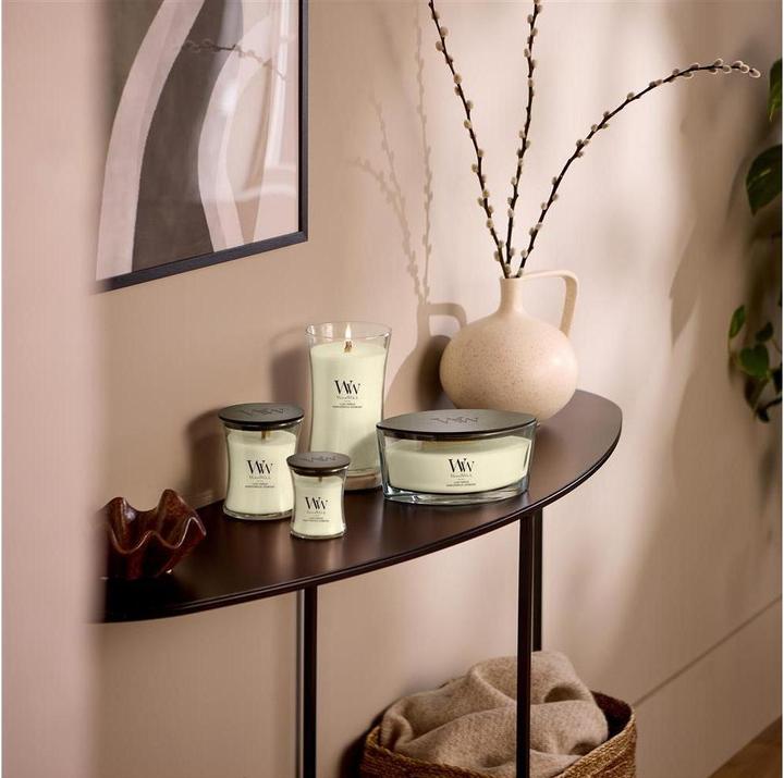 Actual product image WoodWick Lush Pomelo medium Jar