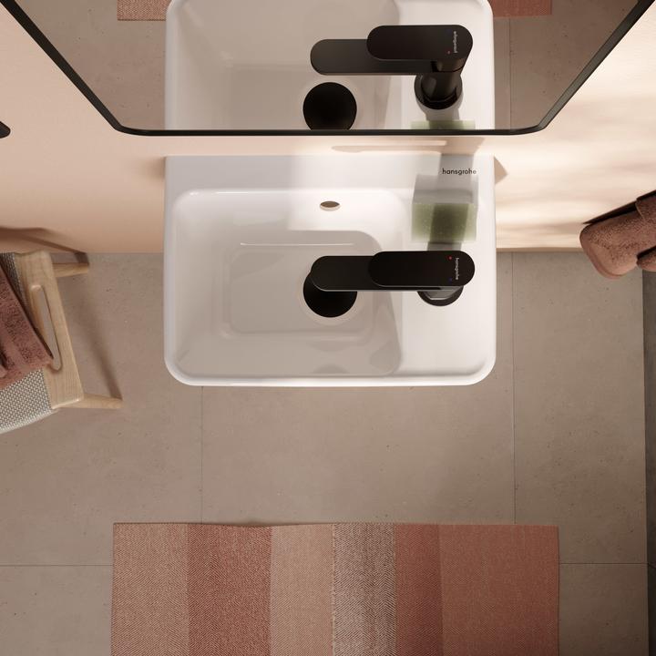 Actual product image hansgrohe Xanuia Q wash hand basin, 1 tap hole, with overflow, 360x250mm, white (250 mm, 360 mm)