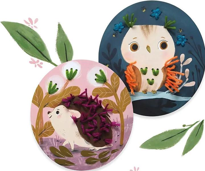 Actual product image Djeco Threading wool step by step