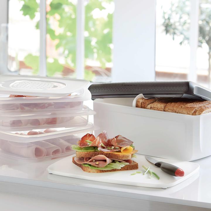 Actual product image Tupperware BreadSmart Junior