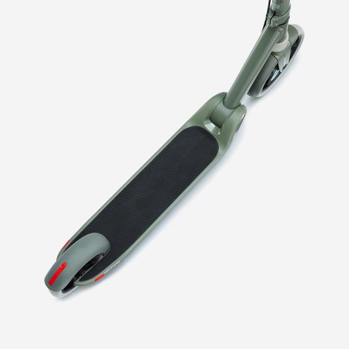 Actual product image Oxelo Scooter Pedal scooter kids - M900 khaki/light blue