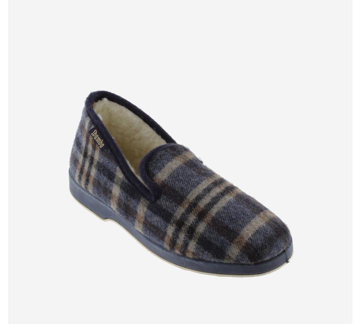Actual product image Victoria Woolen slippers (45)