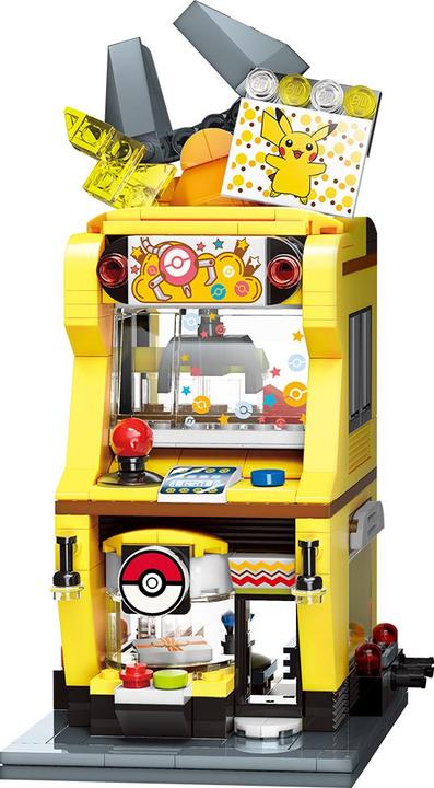 Actual product image Qman Pikachu-Claw Crane Game