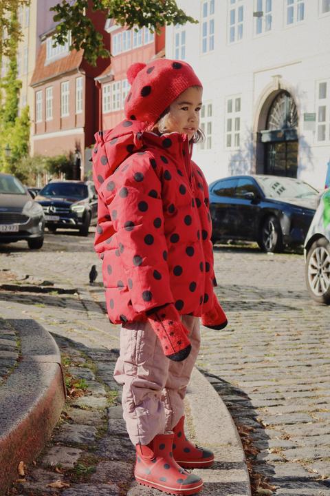 Actual product image Konges Slojd Ladybug Mütze Barbados Cherry