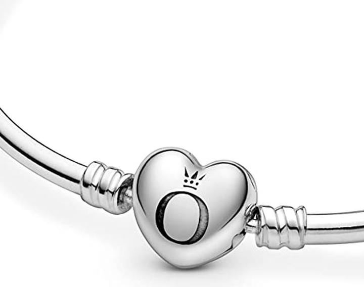Produktbild Pandora Moments Armreif mit Herzverschluss (17 cm, Silber)