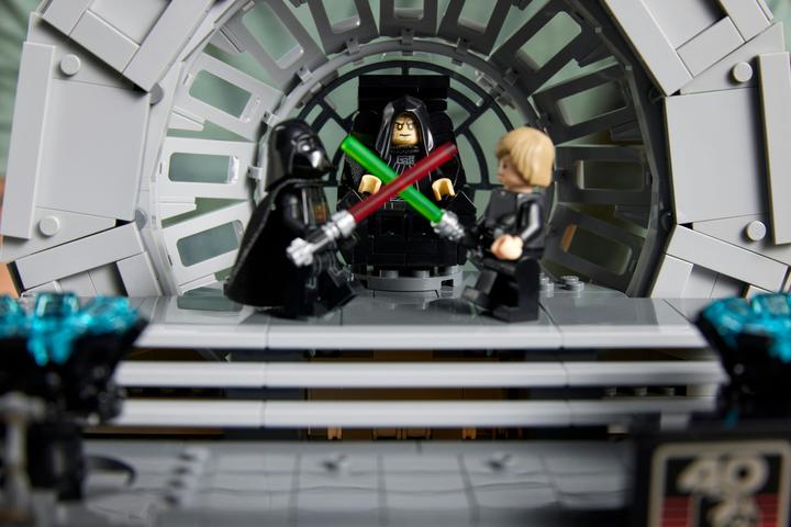 Produktbild LEGO Thronsaal des Imperators - Diorama (75352, LEGO Star Wars)