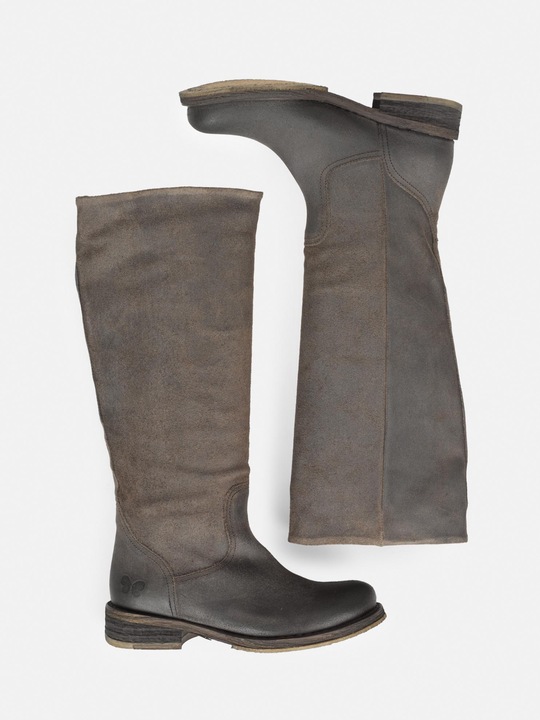 Actual product image Felmini Cooper A712, the biker boot from, is made from smooth leather with a vintage leather finish and (40)