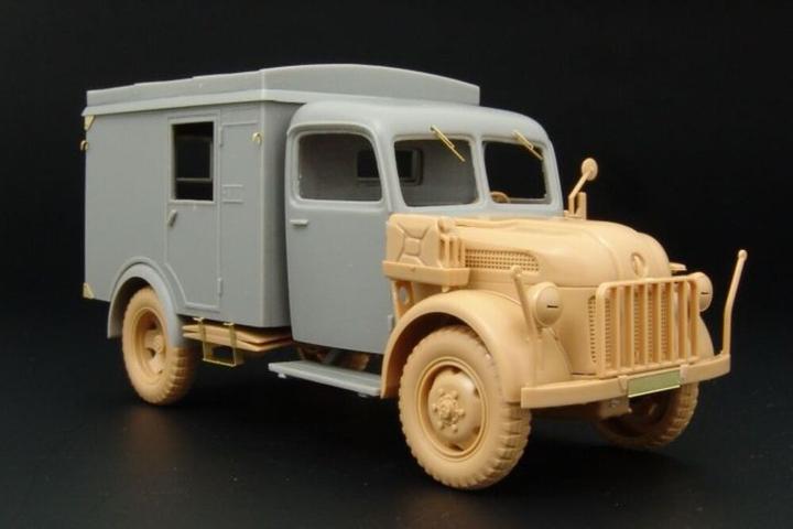 Actual product image Hauler STEYR 1500 FUNK case