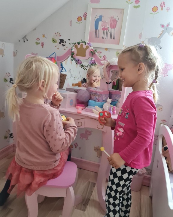 Produktbild KidKraft Prinzessinnenfrisiertisch (Kindersofa)