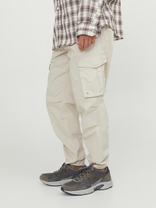 Actual product image Jack & Jones Kane Noah Cuffed Cargo Trousers (XL)