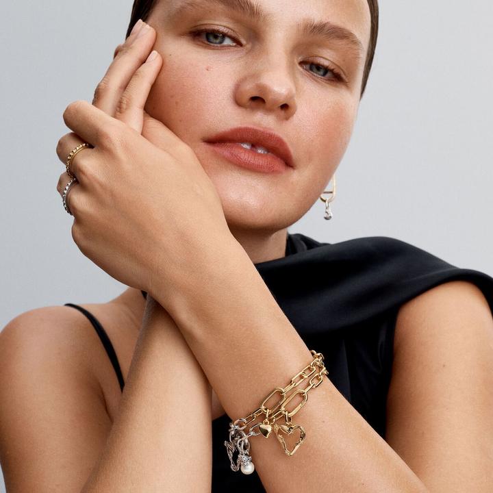 Image du produit Pandora Heart mini Dangle Charm (Métal, 14K plaqué or)