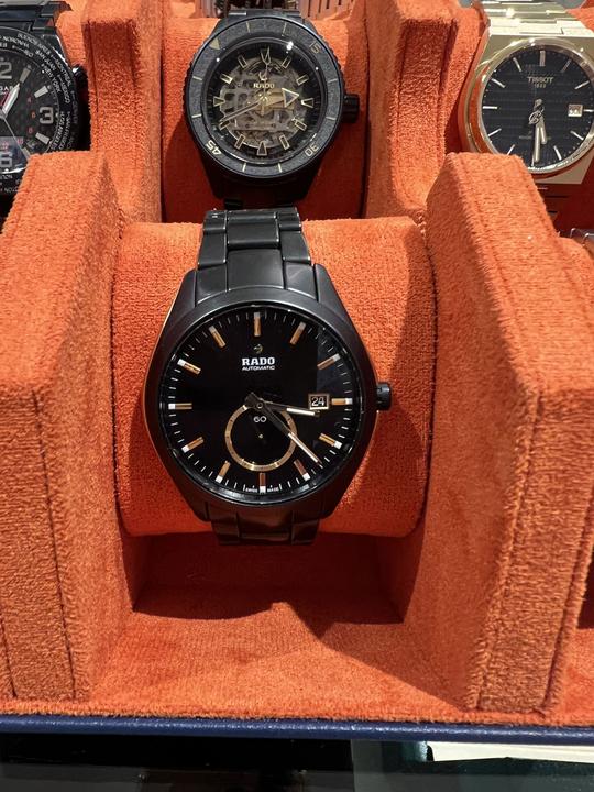 Actual product image Thomann Gold Thanos Hexagon watch roll