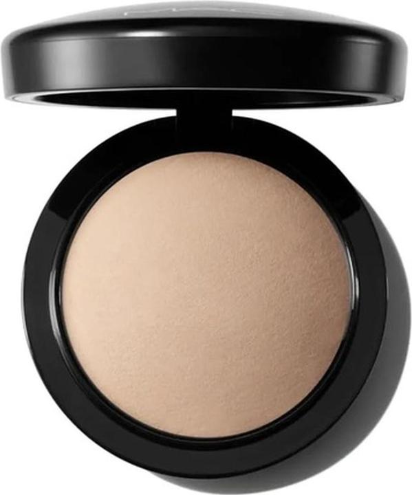 MAC Cosmetics Mineralize Skinfinish Natural (Light)