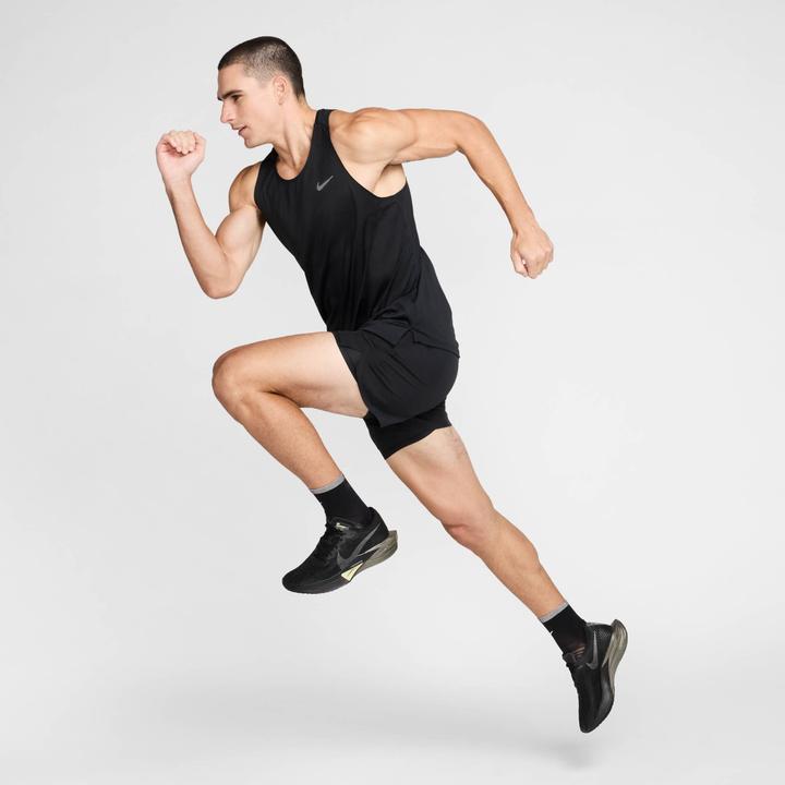 Produktbild Nike Dri-FIT Adv Stride Singlet (L)
